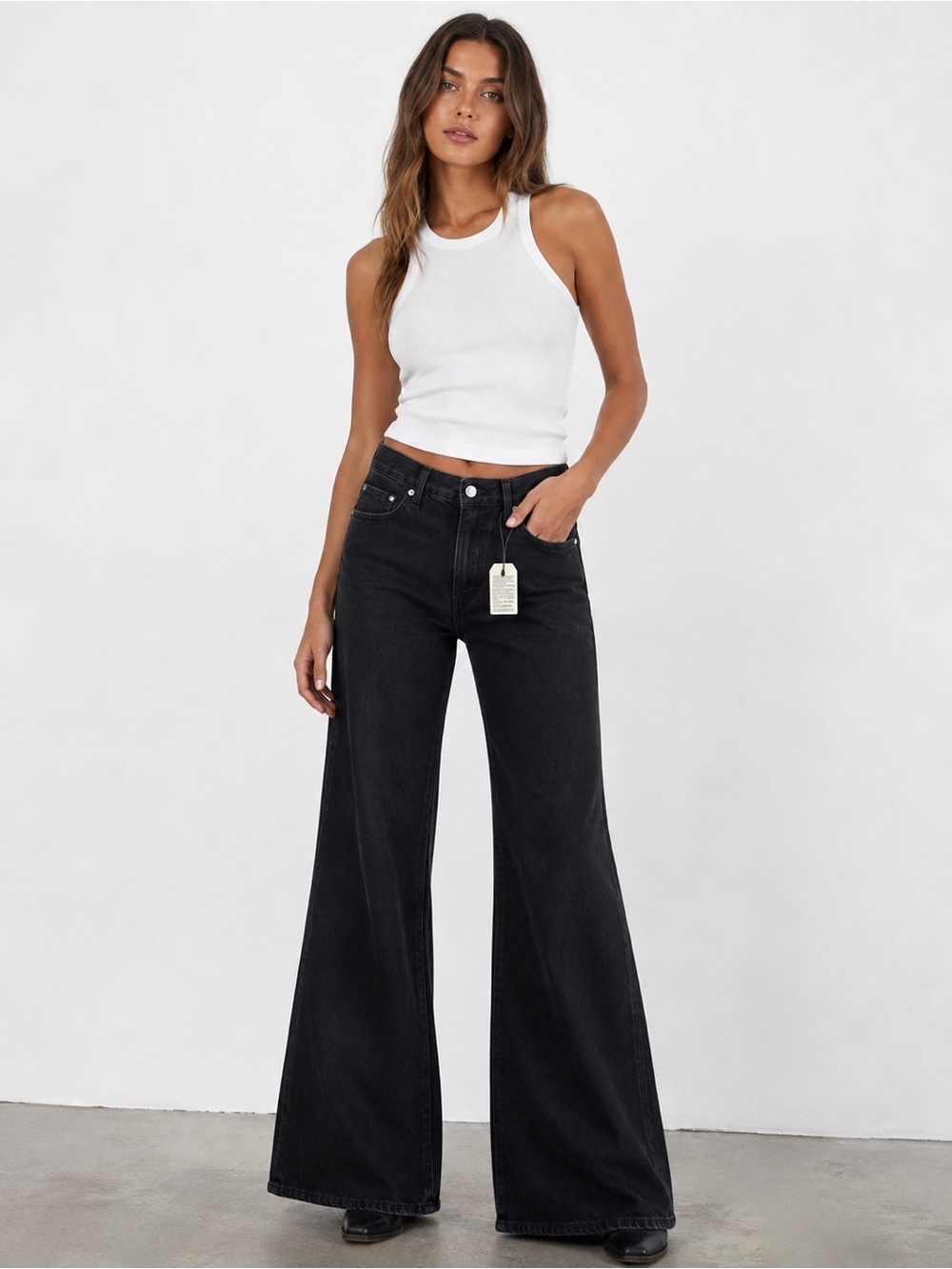 NWT Levi’s Premium High Loose Flare Jeans Black Size 26x32 Wide Leg